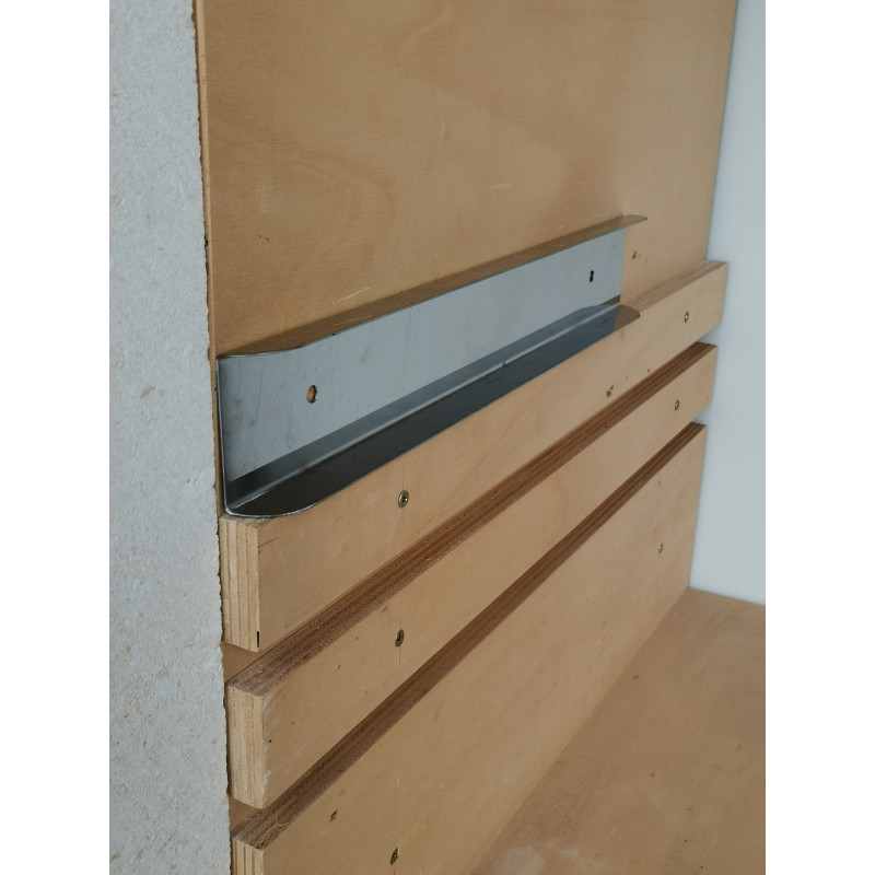 Griglie in angolari con misure personalizzate con guide di sollevamento per caminetti in muratura