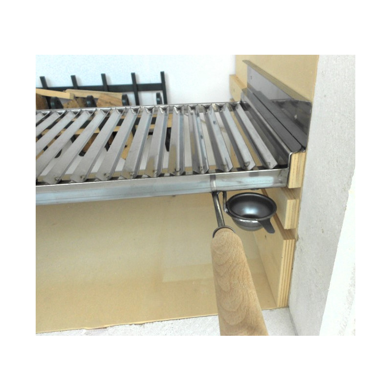 Griglie in angolari con misure personalizzate con guide di sollevamento per caminetti in muratura